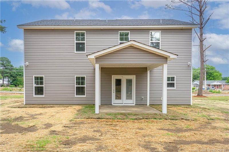 1604 Strickland Bridge Rd, Fayetteville, NC 28304