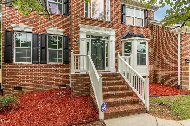 1604 Timber Wolf Dr, Durham, NC 27713
