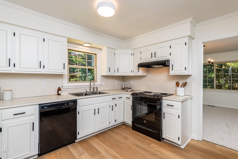 1604 Westbridge Ct, Raleigh, NC 27606