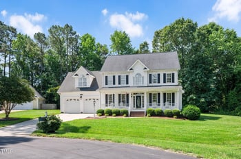 1605 Baneberry Ct, Willow Springs, NC 27592
