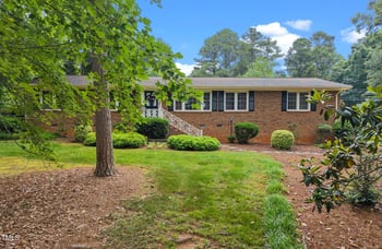1605 Beechwood Dr, Raleigh, NC 27609