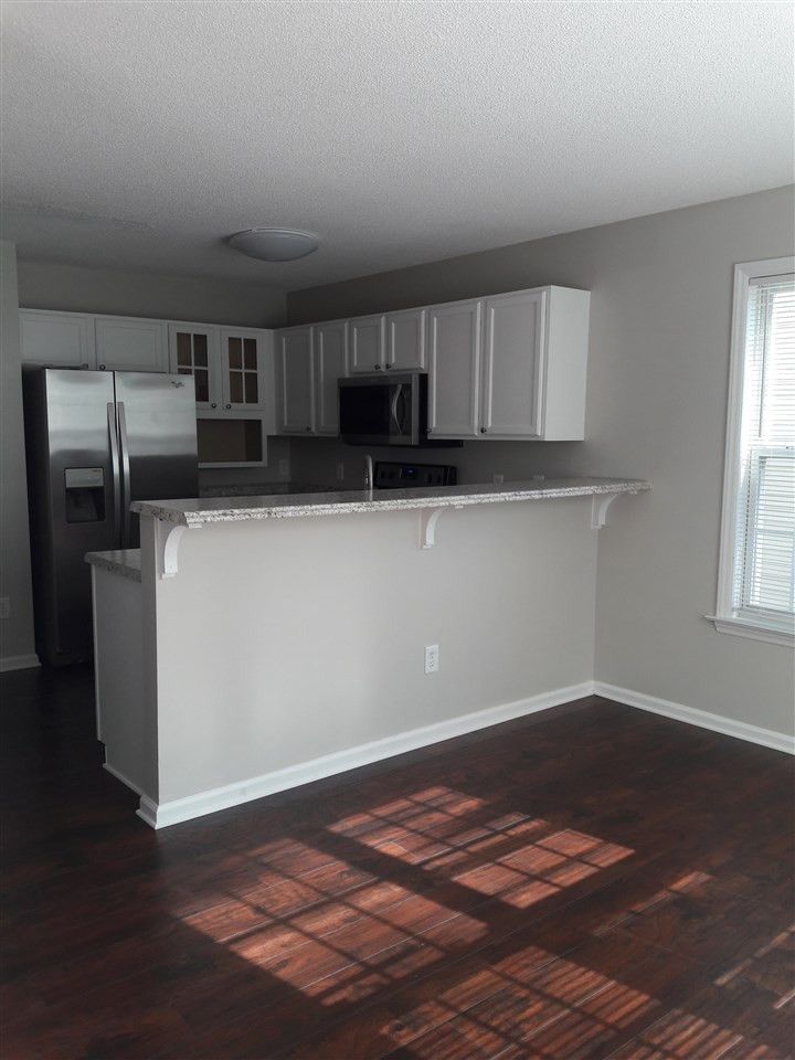 1605 Crag Burn Ln, Raleigh, NC 27604