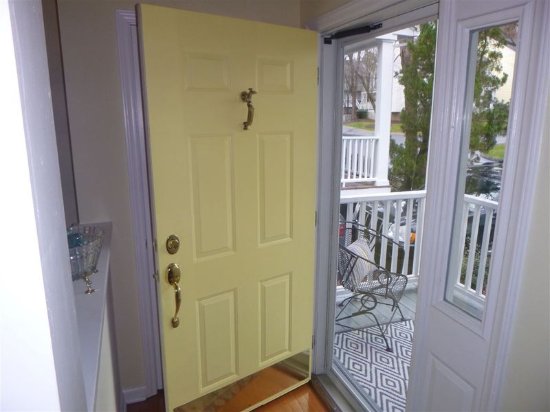 1605 Dunraven Dr, Raleigh, NC 27612