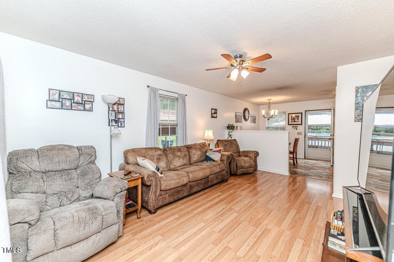 1605 Goldsboro Ave, Sanford, NC 27330