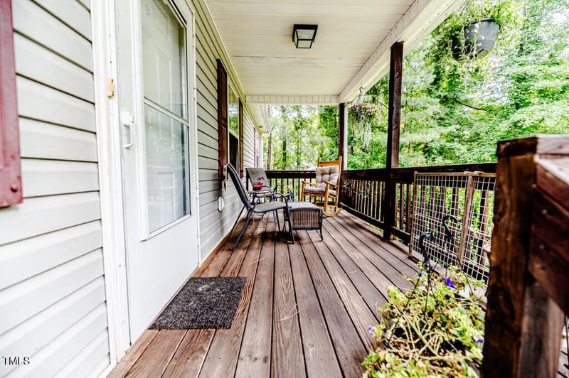 1605 Goldsboro Ave, Sanford, NC 27330
