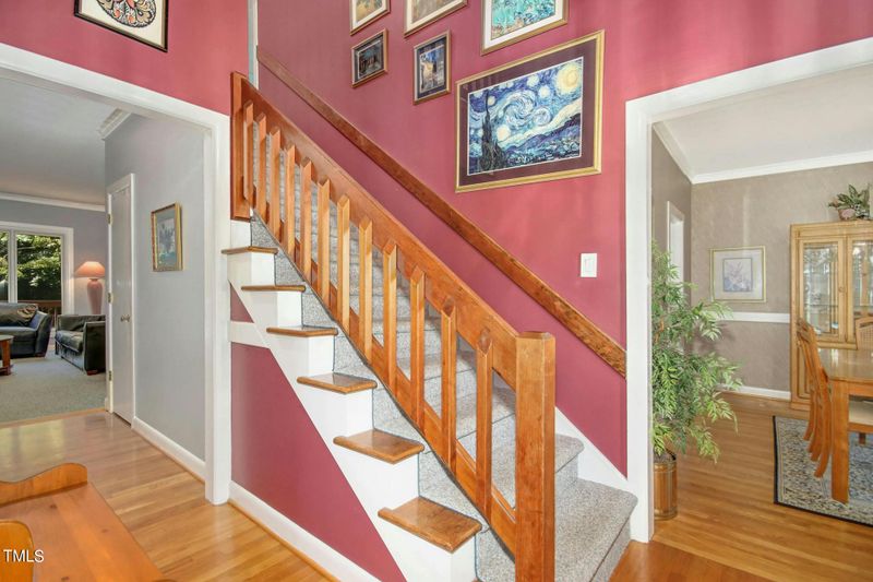 1605 E Hardscrabble Dr, Hillsborough, NC 27278