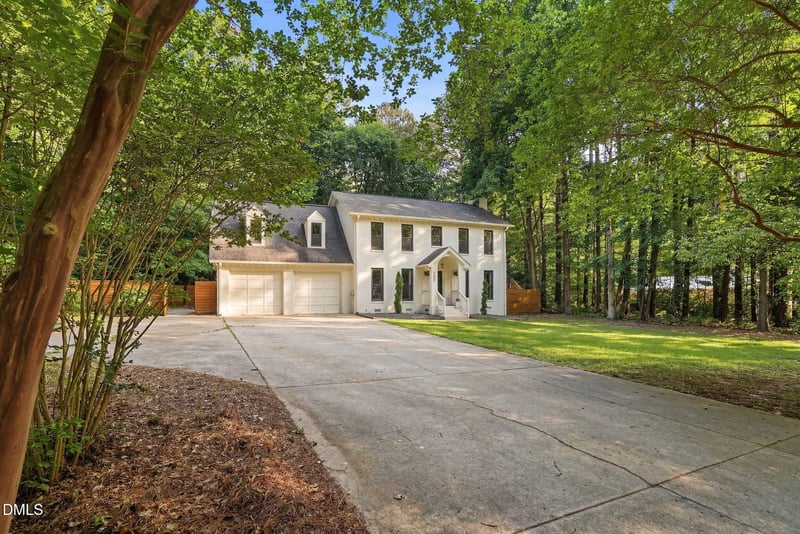 1605 Harmont Dr, Raleigh, NC 27603