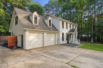 1605 Harmont Dr, Raleigh, NC 27603