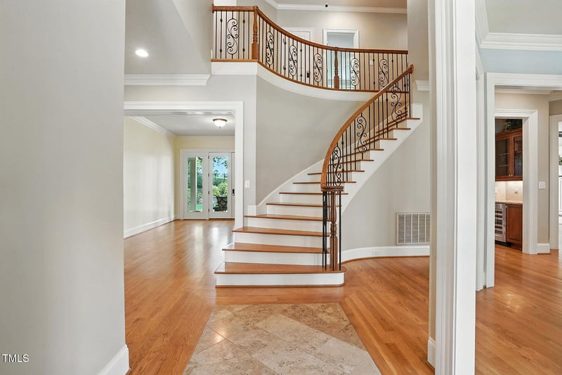 1605 Hunting Ridge Rd, Raleigh, NC 27615