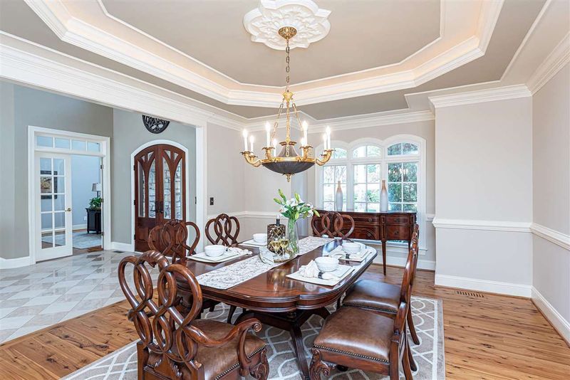 1605 Kirkby Ln, Raleigh, NC 27614