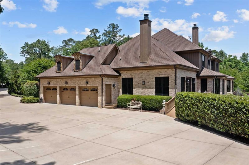 1605 Main St, Fuquay Varina, NC 27526