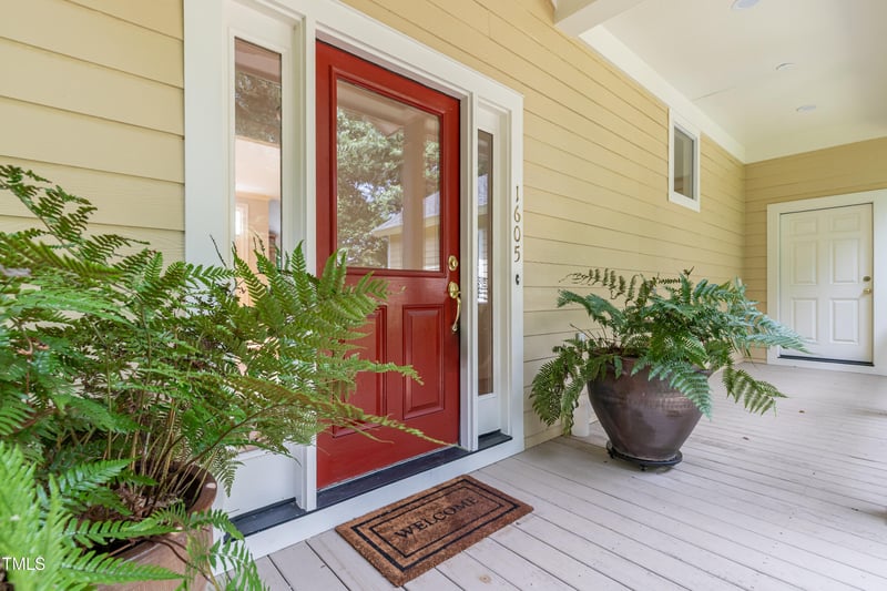 1605 Park Dr, Raleigh, NC 27605
