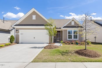 1605 Plover Cir, Fuquay Varina, NC 27526