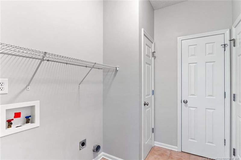 1605 Stanford Ct, Fayetteville, NC 28314