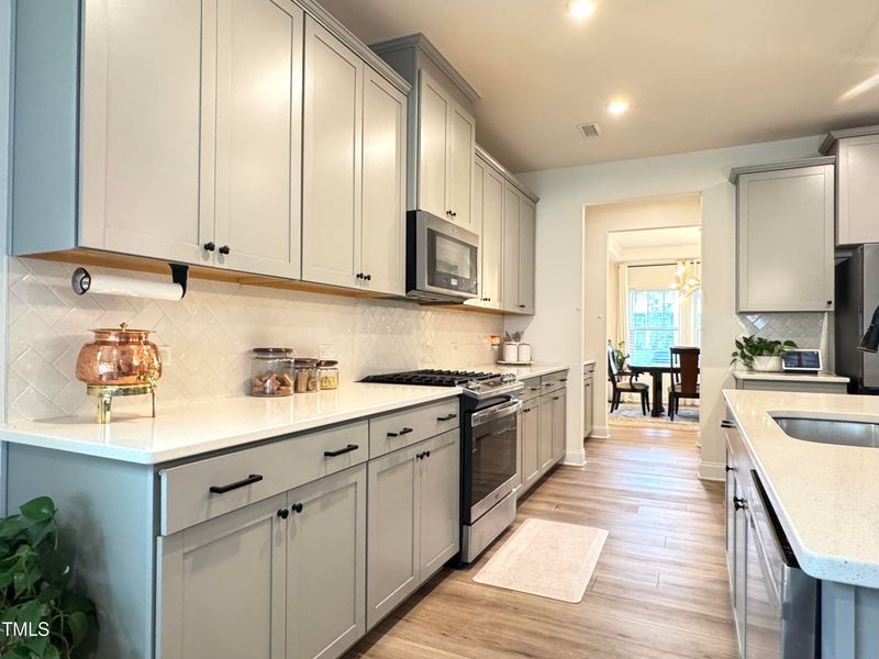 1605 Stone Rd, Durham, NC 27703