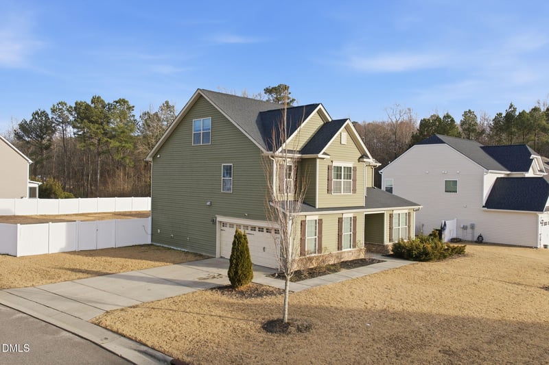 1605 Stone Wealth Dr, Knightdale, NC 27545