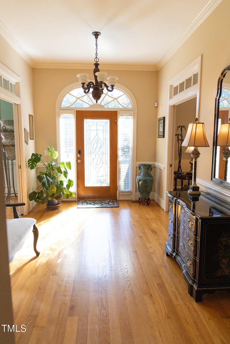 1605 Whispering Meadows Dr, Zebulon, NC 27597