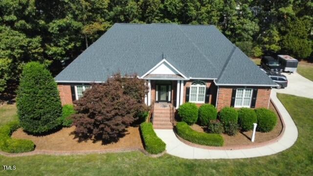 1605 Whispering Meadows Dr, Zebulon, NC 27597