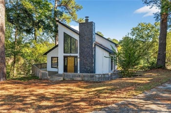 1606 Irwin Cir, Fayetteville, NC 28303