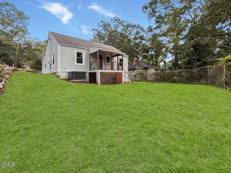 1606 James St, Durham, NC 27707