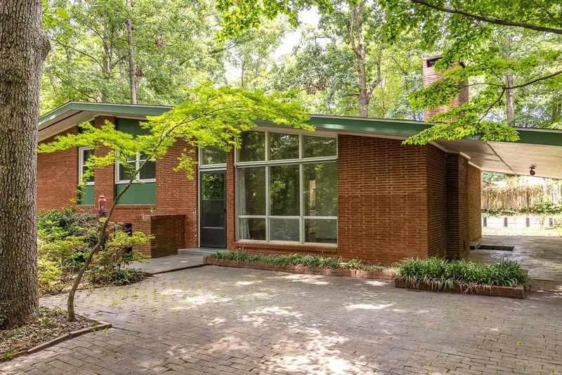 1606 Milton Rd, Durham, NC 27712