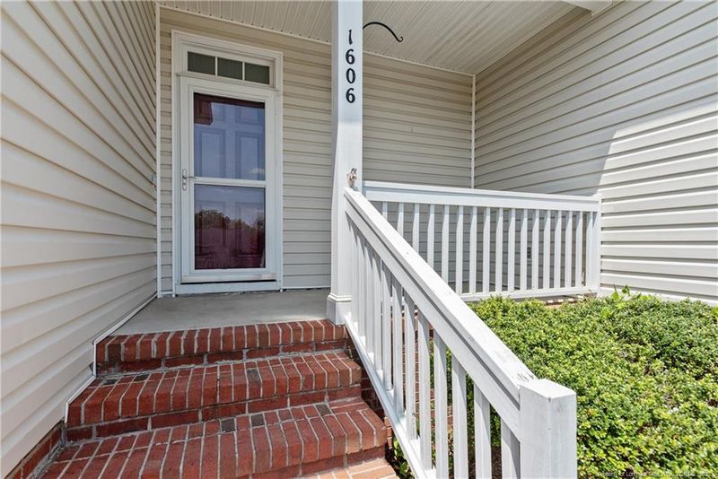 1606 Pendleton Ct, Fayetteville, NC 28314
