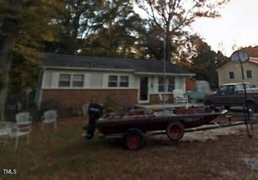 1606 Wayne St, Sanford, NC 27330
