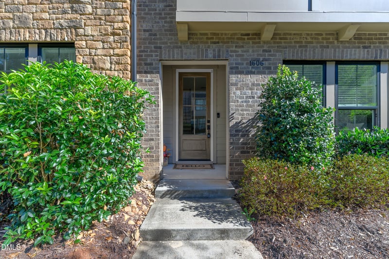1606 Wooster St, Raleigh, NC 27607