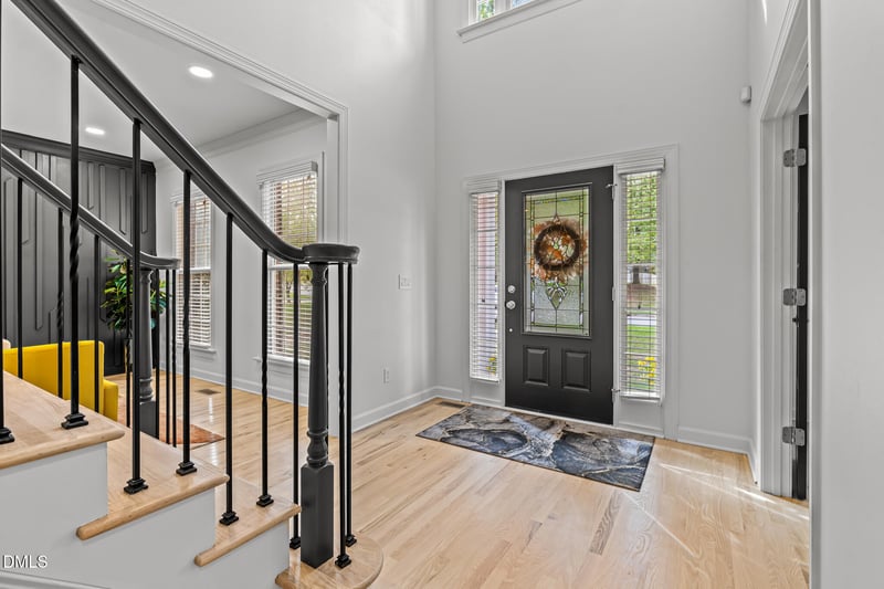 1607 Eagle Lodge Ln, Durham, NC 27703