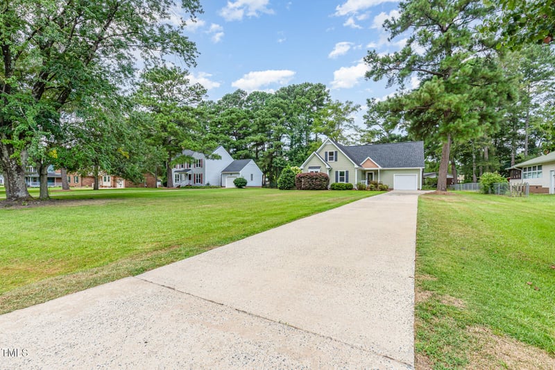 1607 Munroe Ln, Goldsboro, NC 27534