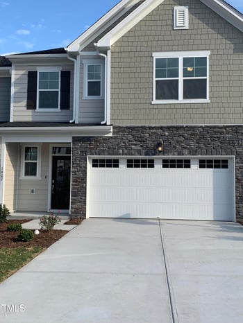 1607 Starlit Sky Ln, Cary, NC 27519