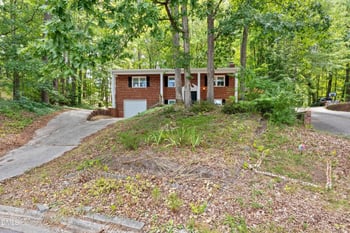 1607 Sycamore Dr, Garner, NC 27529