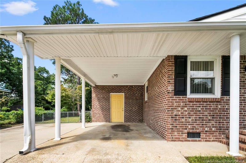 1608 Bingham Dr, Fayetteville, NC 28304