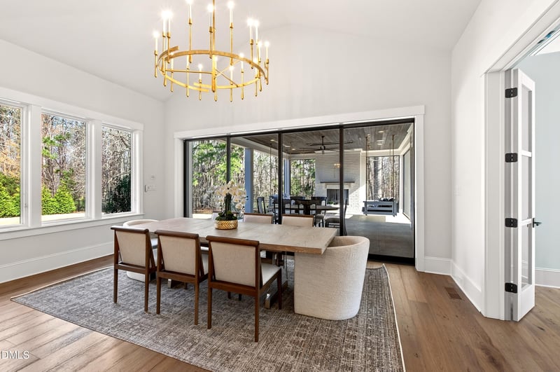 1608 Estate Valley Ln, Raleigh, NC 27613