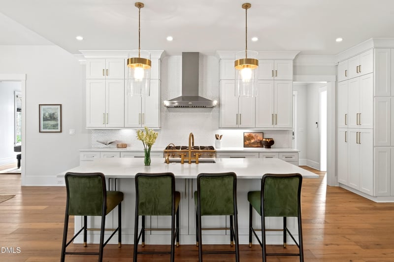 1608 Estate Valley Ln, Raleigh, NC 27613