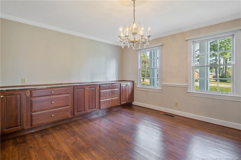 1608 Hatherleigh Dr, Fayetteville, NC 28304