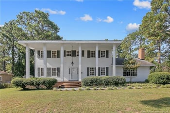 1608 Hatherleigh Dr, Fayetteville, NC 28304