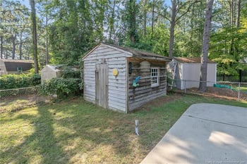 1608 Hatherleigh Dr, Fayetteville, NC 28304