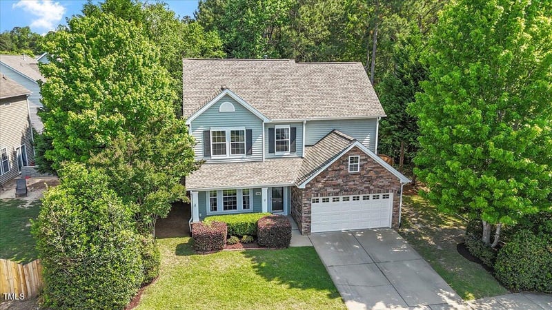 1608 Hayesville Dr, Fuquay Varina, NC 27526