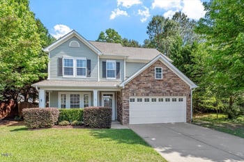 1608 Hayesville Dr, Fuquay Varina, NC 27526