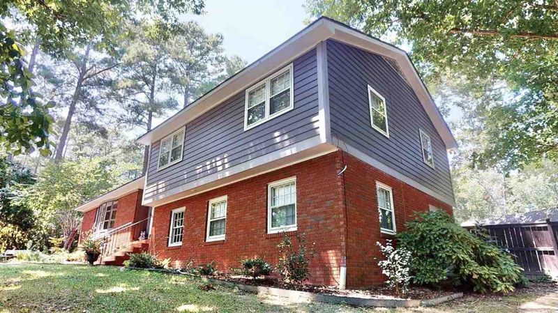 1608 Hermitage Rd, Sanford, NC 27330