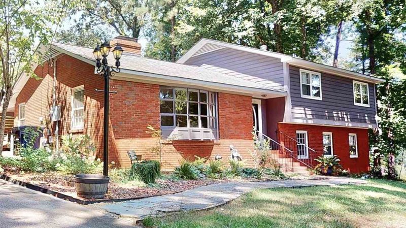 1608 Hermitage Rd, Sanford, NC 27330