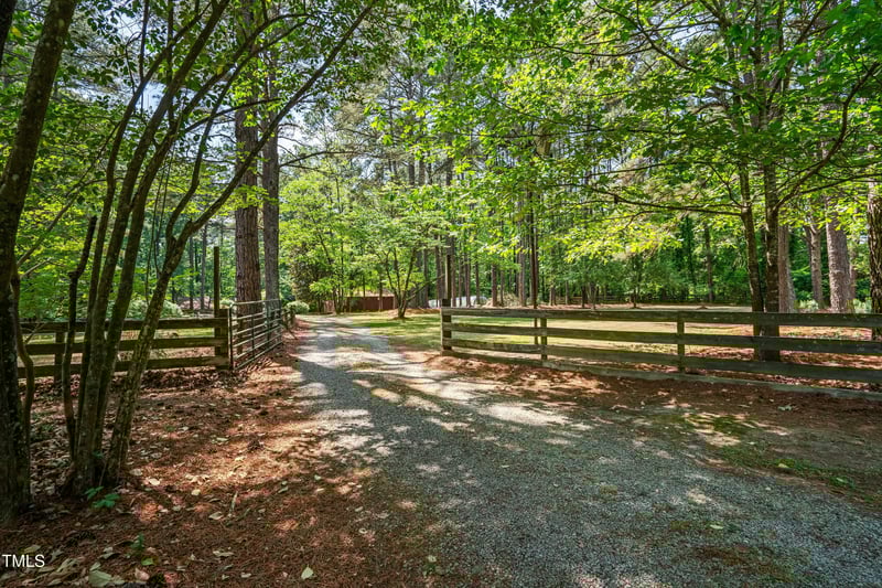 1608 New Hill Olive Chapel Rd, Apex, NC 27502