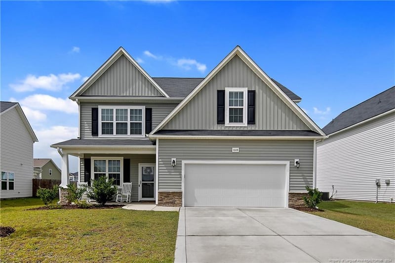 1608 Stackhouse Dr, Fayetteville, NC 28314