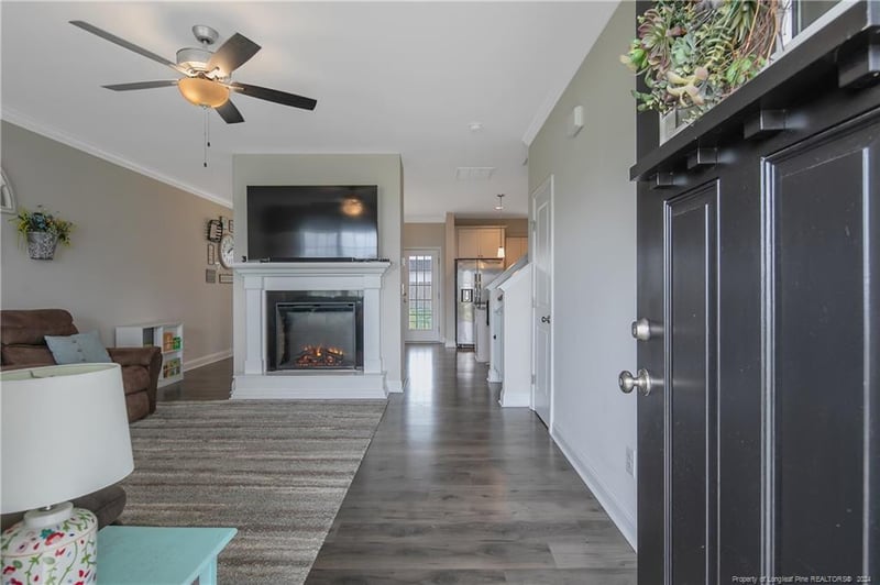 1608 Stackhouse Dr, Fayetteville, NC 28314