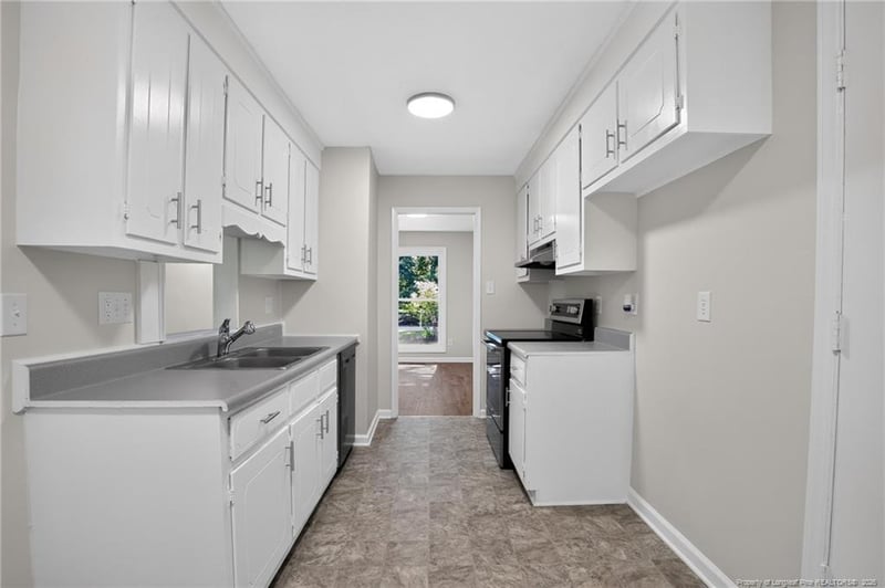 1608 Tysor Dr, Fayetteville, NC 28304