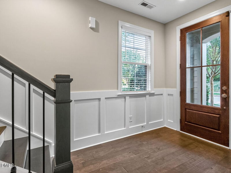 1609 Bowery Dr, Raleigh, NC 27607