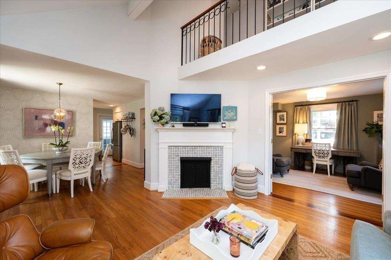1609 Carson St, Raleigh, NC 27608