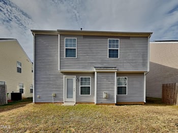 1609 Extine Ln, Raleigh, NC 27610