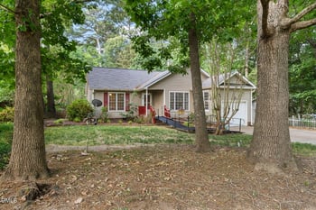 1609 Forest Lynks Dr, Wake Forest, NC 27587